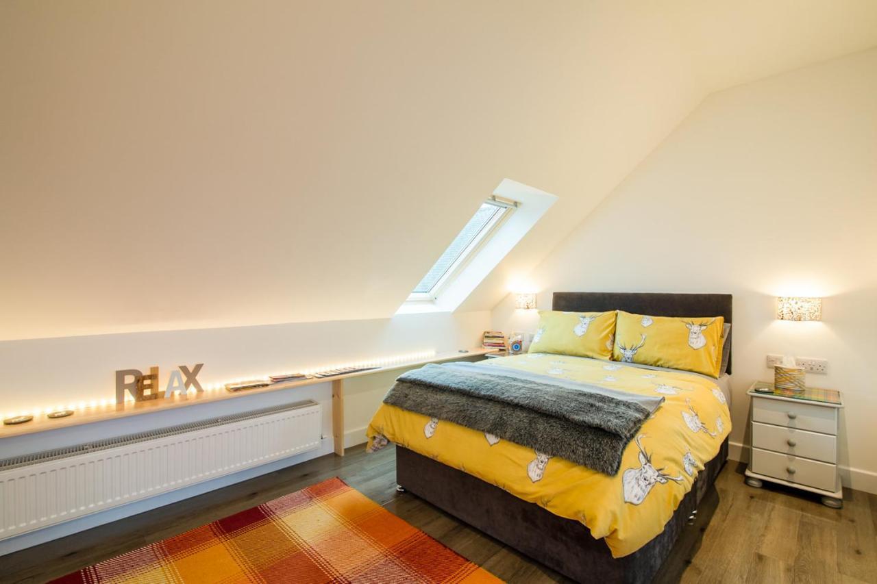 Allt Mor Rentals - Chalet With Hot Tub, And Studio Apartment No Hot Tub Roybridge Luaran gambar