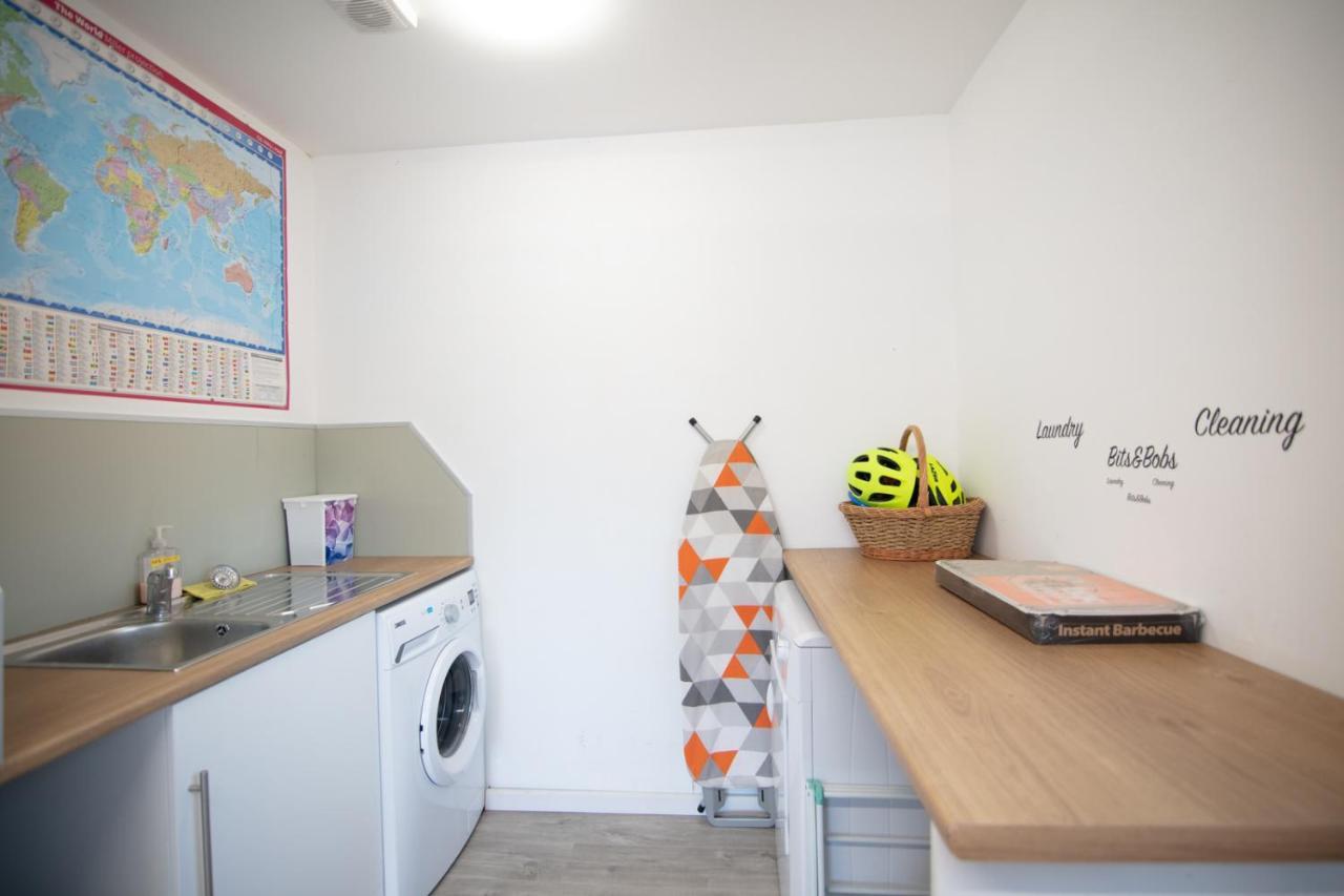 Allt Mor Rentals - Chalet With Hot Tub, And Studio Apartment No Hot Tub Roybridge Luaran gambar