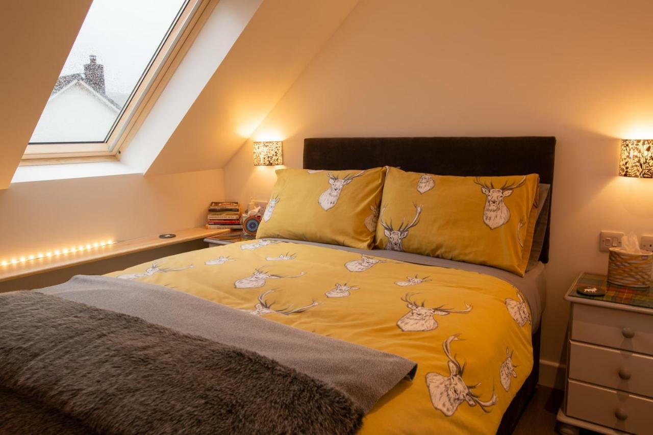 Allt Mor Rentals - Chalet With Hot Tub, And Studio Apartment No Hot Tub Roybridge Luaran gambar